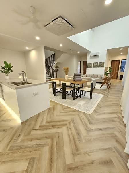 Semi-Detached House for Sale in Elmina (Shah Alam) - Farah Iryanti - Living Room - PropertyGuru.com.my