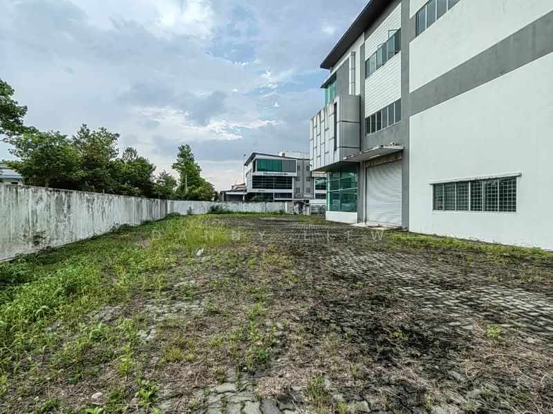 Factory for Rent in Taman Perindustrian Kinrara (Bandar Kinrara) - Danny Liew - Exterior - PropertyGuru.com.my
