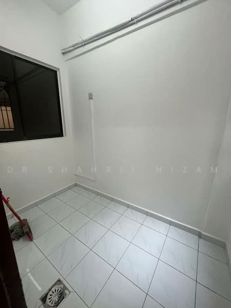 Pangsapuri untuk Disewa di Vista Bayu - Dr Shahril Nizam - Interior - PropertyGuru.com.my