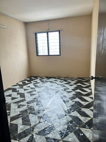 Flat for Rent at Pinang Court - Kaze Kang - PropertyGuru.com.my