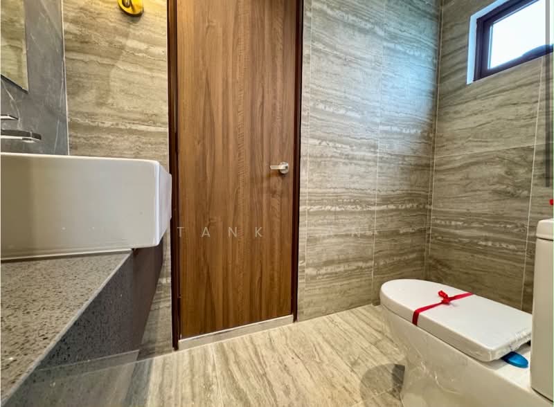 Rumah Teres untuk Dijual di Sepang (Selangor) - Tank Tan - Bathroom - PropertyGuru.com.my