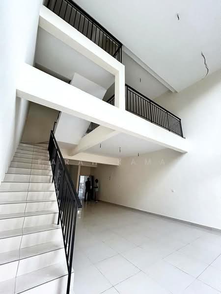 3-storey Terraced House for Rent in Gombak (Selangor) - Farah Kamal - PropertyGuru.com.my