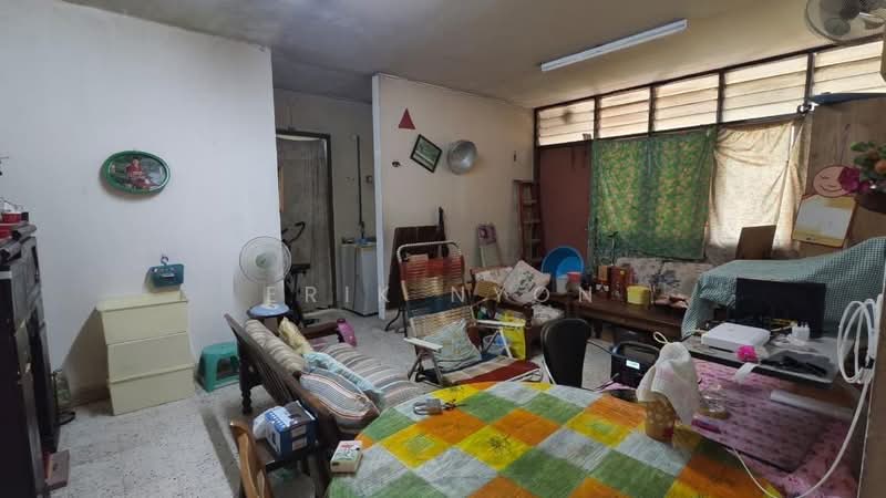 Flat for Sale at PKNS Ampang Jaya - Erik Nyon - Living Room - PropertyGuru.com.my