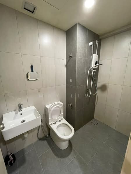 Servis Apartment untuk Disewa di Dian Residency - May Lim - Bathroom - PropertyGuru.com.my