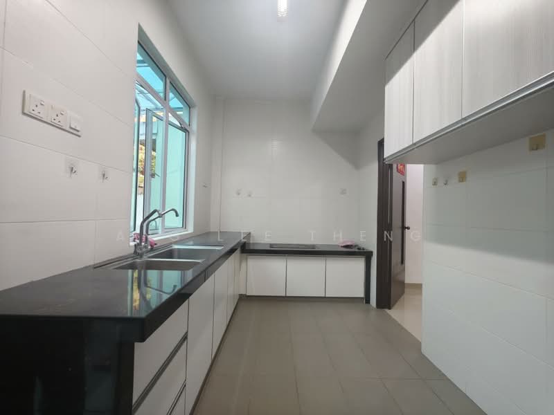 3-storey Terraced House for Sale in Jelutong (Penang) - Ang Lee Theng - Kitchen - PropertyGuru.com.my