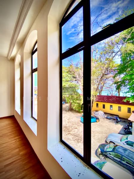 Pejabat untuk Disewa di George Town (Penang) - Ressha Ramesh - View - PropertyGuru.com.my