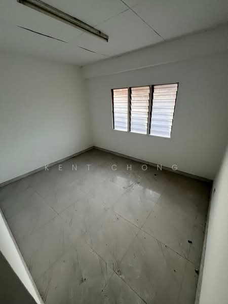 Flat for Sale at Taman Anggerik Villa 2 - Kent Chong - Interior - PropertyGuru.com.my