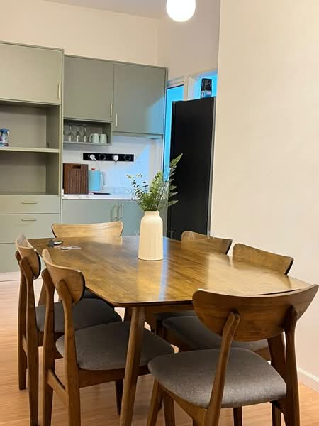 Servis Apartment untuk Disewa di Tuan 2egacy - Rex Tan - Dining Room - PropertyGuru.com.my