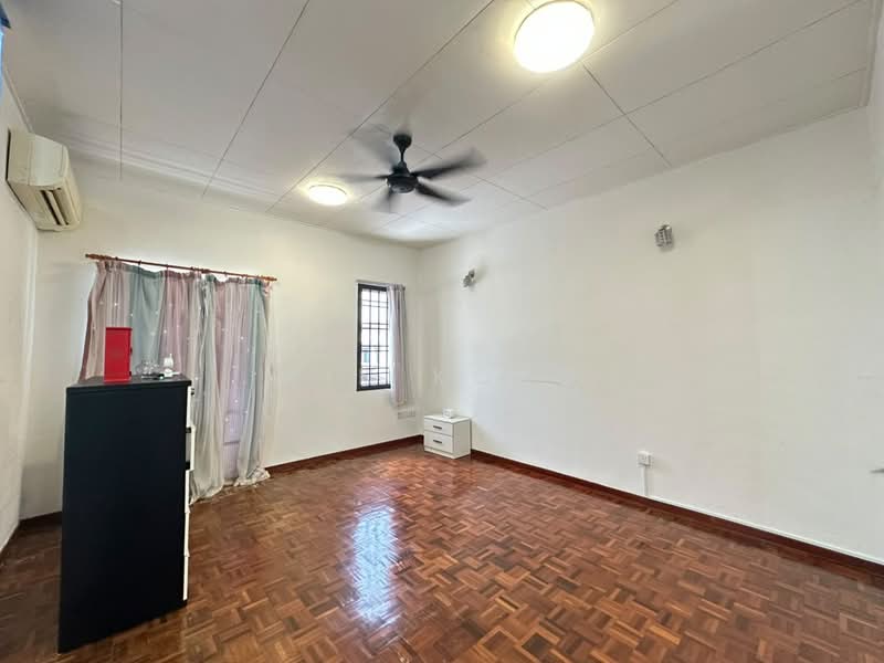 2-storey Terraced House for Rent in Taman Setia Indah (Tebrau) - Min Kong - Bedroom - PropertyGuru.com.my