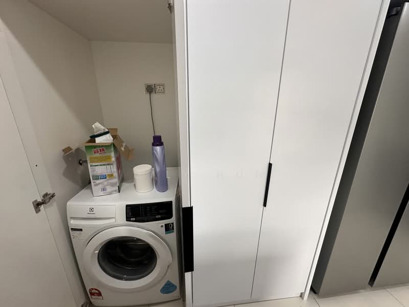 Servis Apartment untuk Dijual di Gateway Kiaramas Residences - Lily Hun - PropertyGuru.com.my