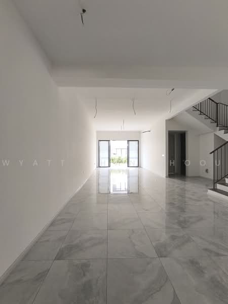3-storey Terraced House for Sale in Taman Bukit Serdang (Seri Kembangan) - Wyatt Chan Shoou Tyn - Interior - PropertyGuru.com.my