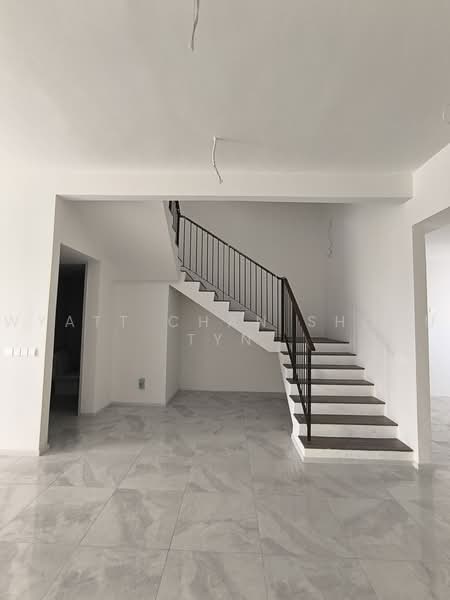3-storey Terraced House for Sale in Taman Bukit Serdang (Seri Kembangan) - Wyatt Chan Shoou Tyn - Interior - PropertyGuru.com.my