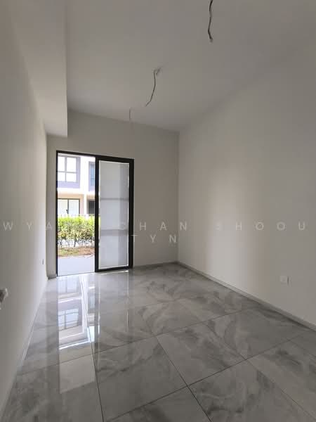 3-storey Terraced House for Sale in Taman Bukit Serdang (Seri Kembangan) - Wyatt Chan Shoou Tyn - Interior - PropertyGuru.com.my
