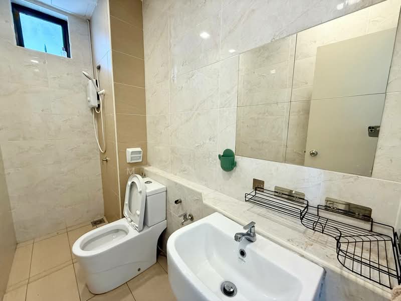 Service Residence for Rent at D'Summit Residences - Min Kong - Bathroom - PropertyGuru.com.my
