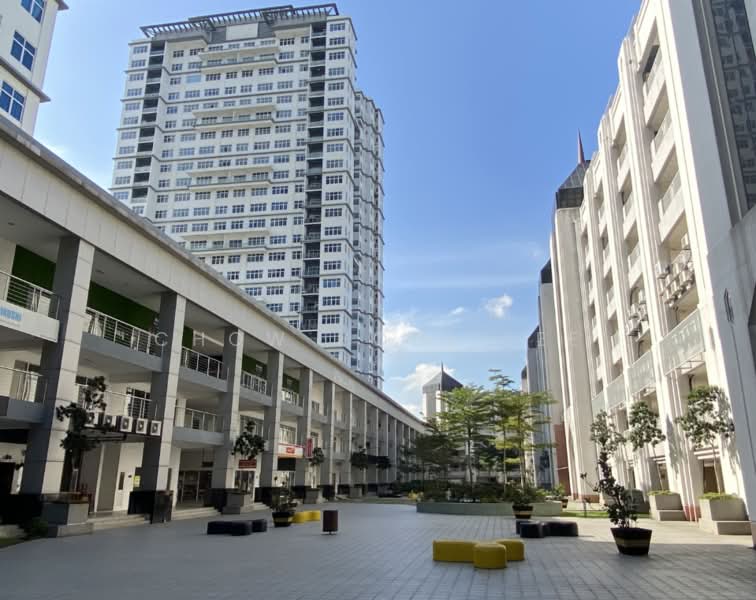 Office for Sale in Bandar Puteri Puchong (Puchong) - Chow Hooi Lee - Exterior - PropertyGuru.com.my