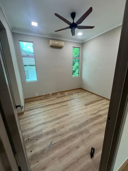 Bungalow for Sale in Bandar Country Homes (Rawang) - Vikram . - PropertyGuru.com.my