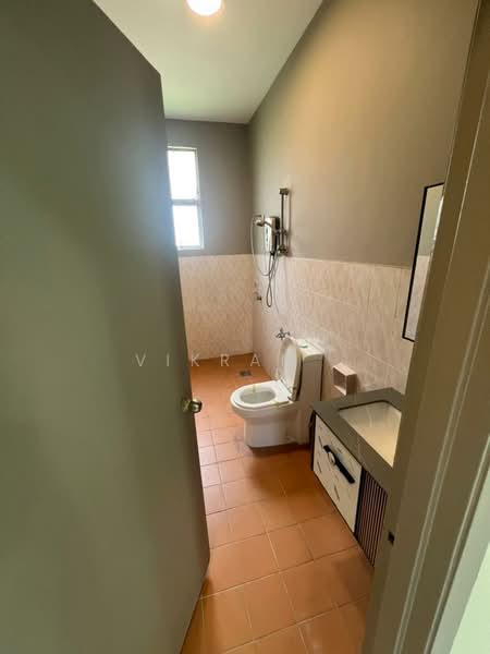 Bungalow for Sale in Bandar Country Homes (Rawang) - Vikram . - PropertyGuru.com.my