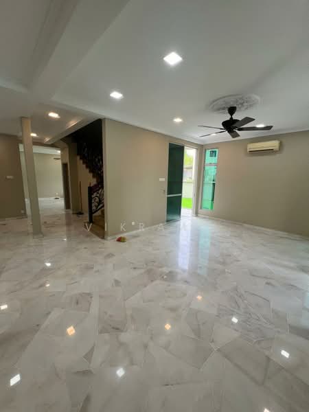 Bungalow for Sale in Bandar Country Homes (Rawang) - Vikram . - PropertyGuru.com.my