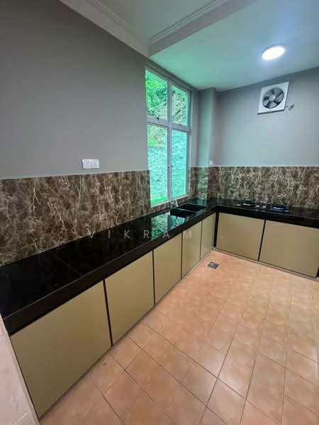 Bungalow for Sale in Bandar Country Homes (Rawang) - Vikram . - PropertyGuru.com.my