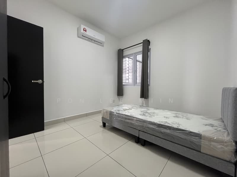 Kondominium untuk Disewa di Aurora Residence @ Lake Side City - Pon Lee Miin - Bedroom - PropertyGuru.com.my