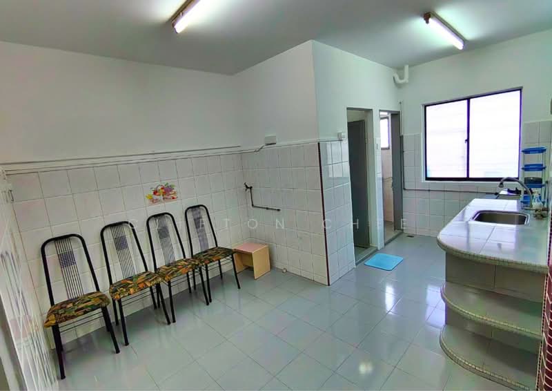 Rumah Flat untuk Disewa di Pangsapuri Pelangi - Clifton Chee - Kitchen - PropertyGuru.com.my