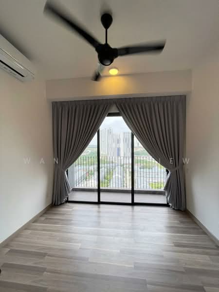 Service Residence for Rent at The Rosewoodz @ Bukit Jalil - Wan Hung Liew - Balcony - PropertyGuru.com.my