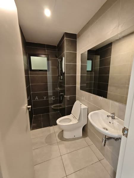 Service Residence for Rent at M Oscar - Jaycie Hew - PropertyGuru.com.my