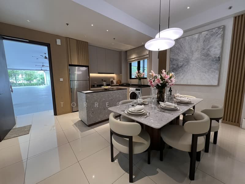Kondominium untuk Dijual di Aras Residences - Torres Chan - Kitchen - PropertyGuru.com.my