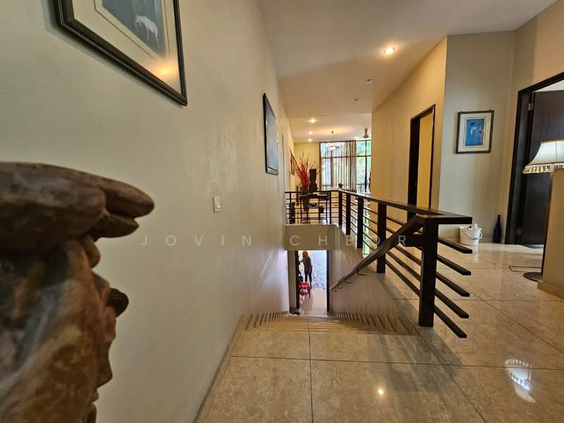 Bungalow for Sale in Bukit Gita Bayu (Seri Kembangan) - Jovin Cheor - PropertyGuru.com.my