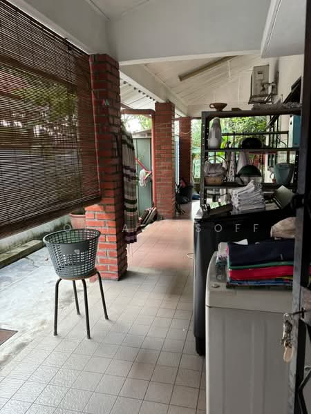 Semi-Detached House for Sale in SS14 (Subang Jaya) - Solha Binti Mohd Yusoff - backyard - PropertyGuru.com.my
