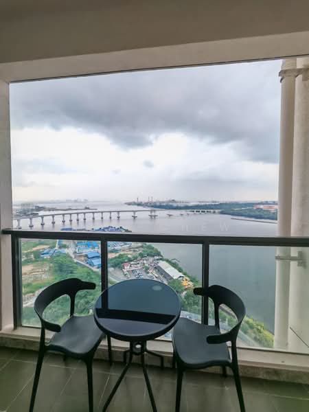 Kondominium untuk Dijual di R&F Princess Cove Phase 2-Seine Region - Real Chew - Balcony - PropertyGuru.com.my