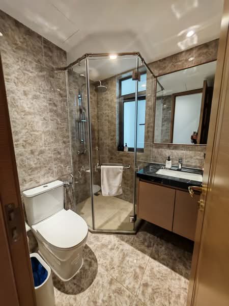 Kondominium untuk Dijual di R&F Princess Cove Phase 2-Seine Region - Real Chew - Bathroom - PropertyGuru.com.my