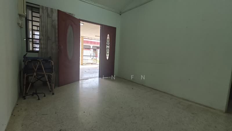 Rumah Teres 1 Tingkat untuk Dijual di Batu Berendam (Melaka) - CHIN FN - Entrance - PropertyGuru.com.my