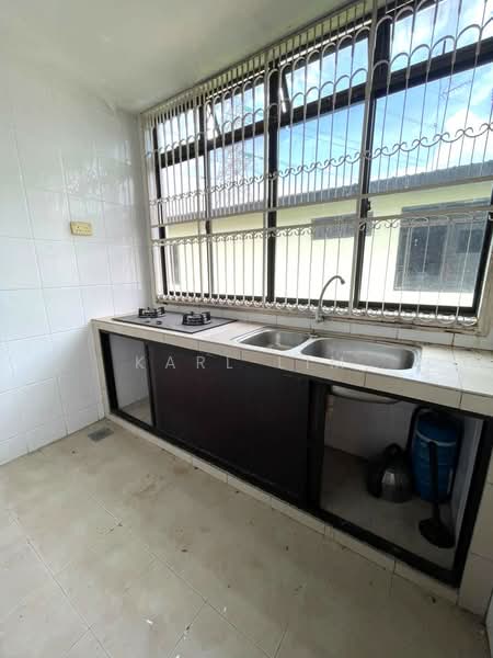 Rumah Teres 1.5 Tingkat untuk Dijual di Taman Pelangi (Johor Bahru) - Karl Lim - Kitchen - PropertyGuru.com.my