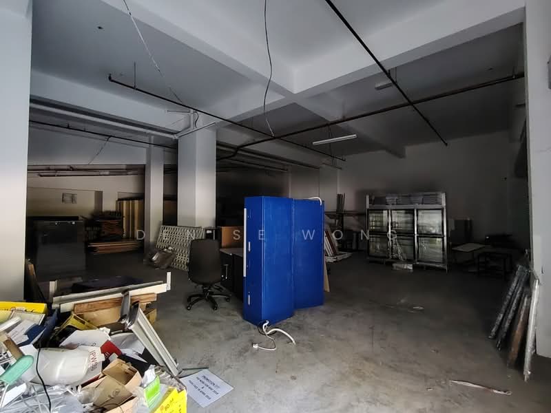 Shop for Rent in Seri Kembangan (Selangor) - Denise Wong - Interior - PropertyGuru.com.my