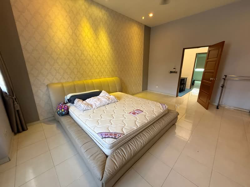 Rumah Teres 2 Tingkat untuk Dijual di Setia Indah (Setia Alam) - Charlie Gan - PropertyGuru.com.my