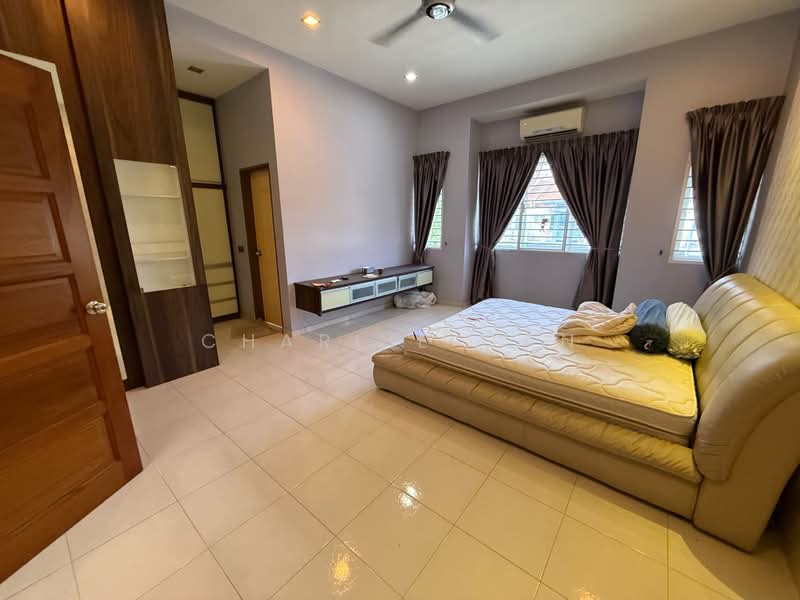 Rumah Teres 2 Tingkat untuk Dijual di Setia Indah (Setia Alam) - Charlie Gan - PropertyGuru.com.my