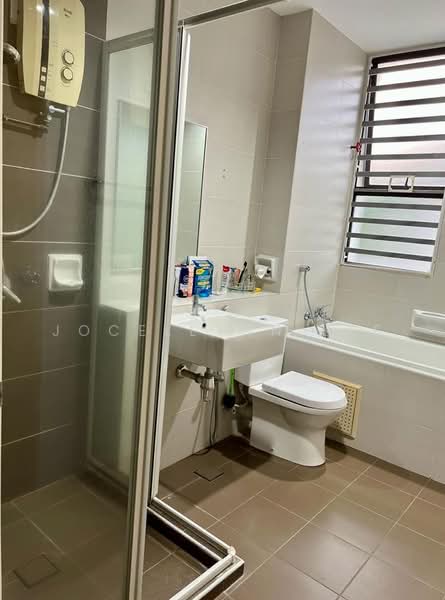 3-storey Terraced House for Rent in Sungai Ara (Penang) - Jocellynn Lee - PropertyGuru.com.my