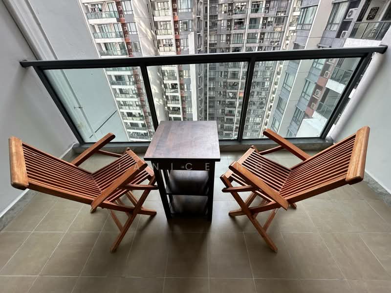 Servis Apartment untuk Disewa di R&F Princess Cove Phase 1 - Janice Ho - Balcony - PropertyGuru.com.my