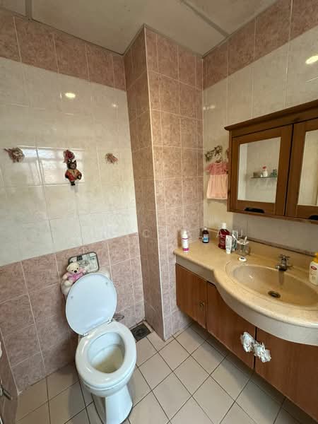 Condominium for Sale at Greenview Residence - Janice Lau - Bathroom - PropertyGuru.com.my