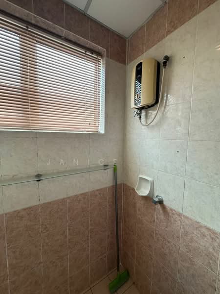 Condominium for Sale at Greenview Residence - Janice Lau - Bathroom - PropertyGuru.com.my