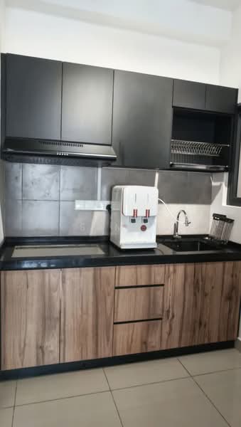 Servis Apartment untuk Disewa di D'Quince Residences - Sam . - Kitchen - PropertyGuru.com.my