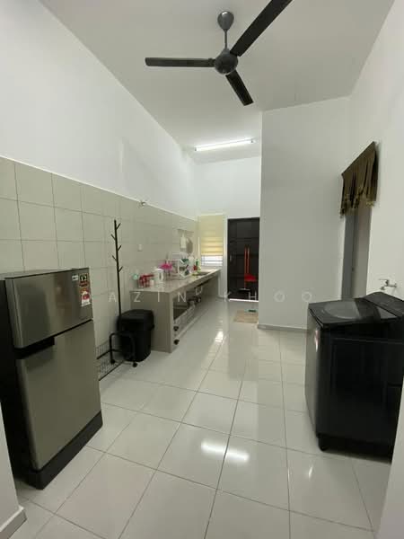 1-storey Terraced House for Rent in Taman Meru (Ipoh) - Qazin Khoo - Kitchen - PropertyGuru.com.my