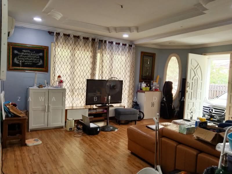 Banglo Lot Kosong untuk Dijual di Taman Setia (Gombak) - Zawana BT Zaidi Ana - Living Room - PropertyGuru.com.my