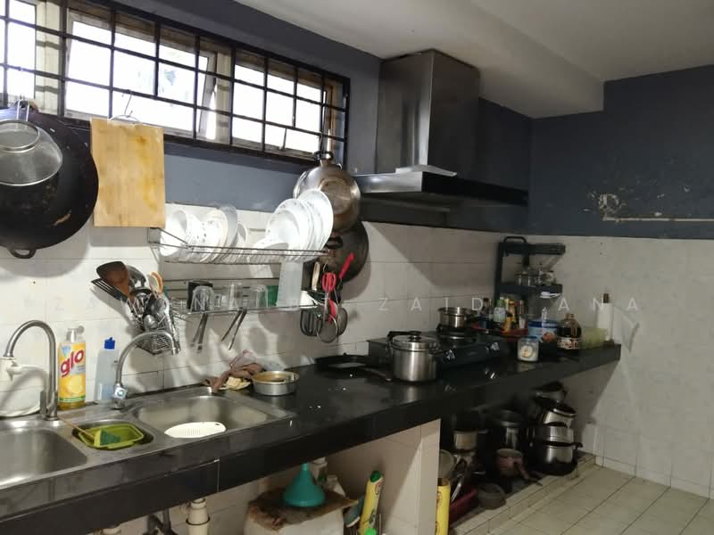 Banglo Lot Kosong untuk Dijual di Taman Setia (Gombak) - Zawana BT Zaidi Ana - Kitchen - PropertyGuru.com.my