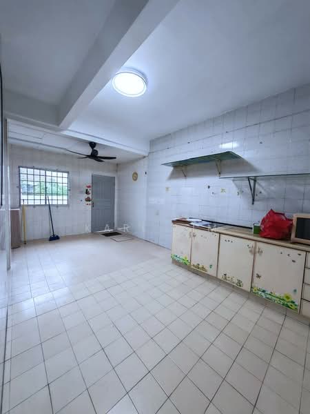 Rumah Teres 2 Tingkat untuk Dijual di Taman Johor Jaya (Johor Bahru) - Karl Lim - Kitchen - PropertyGuru.com.my