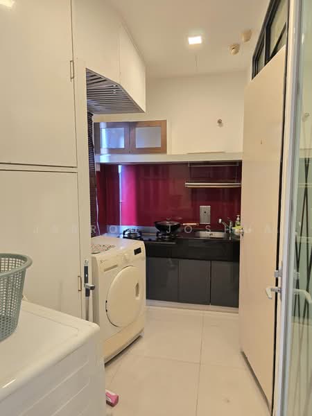 Condominium for Rent at Kiaramas Ayuria - Jarrod Joshua - Kitchen - PropertyGuru.com.my