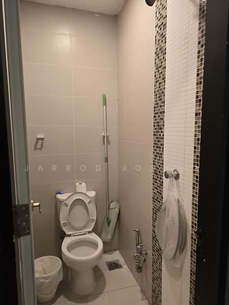 Condominium for Rent at Kiaramas Ayuria - Jarrod Joshua - Bathroom - PropertyGuru.com.my