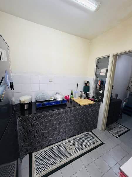 Apartment for Sale at Goodview Heights - Calvin Kok - Kitchen - PropertyGuru.com.my