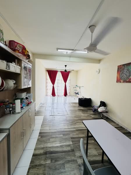 Apartment for Sale at Goodview Heights - Calvin Kok - Living Room - PropertyGuru.com.my